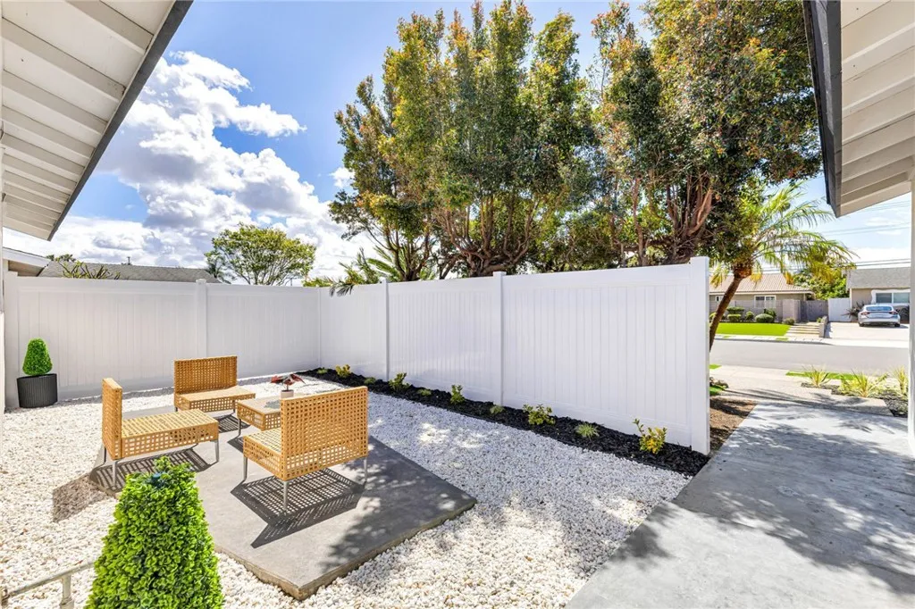 Additional image 30 of 8141 Valencia Dr, Huntington Beach, CA 92647