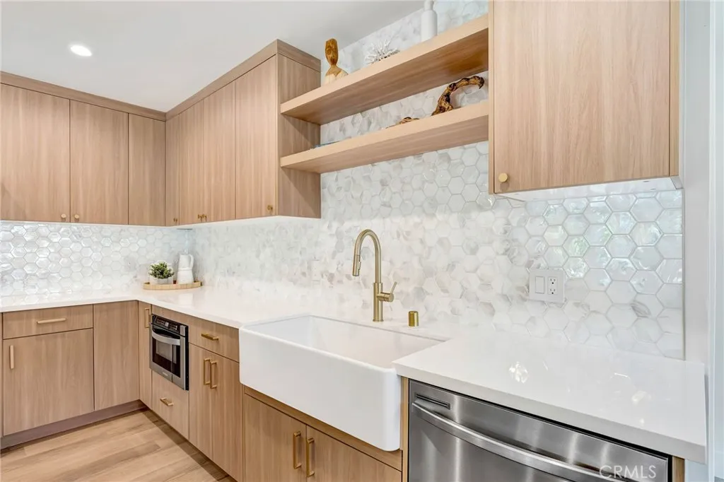 Additional image 13 of 8141 Valencia Dr, Huntington Beach, CA 92647