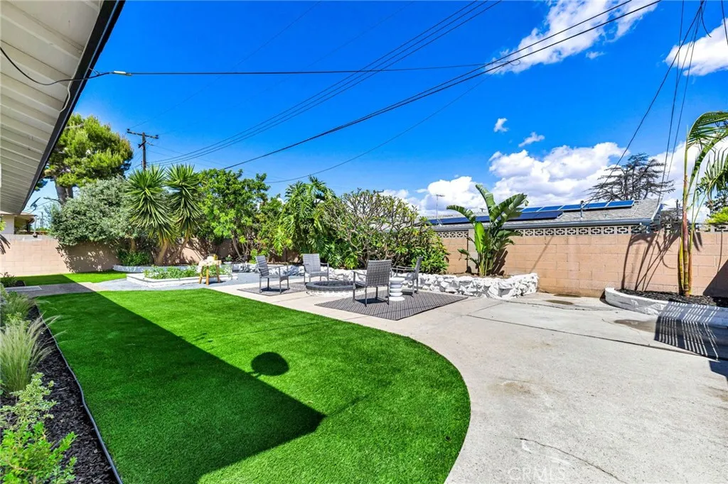 Additional image 25 of 8141 Valencia Dr, Huntington Beach, CA 92647
