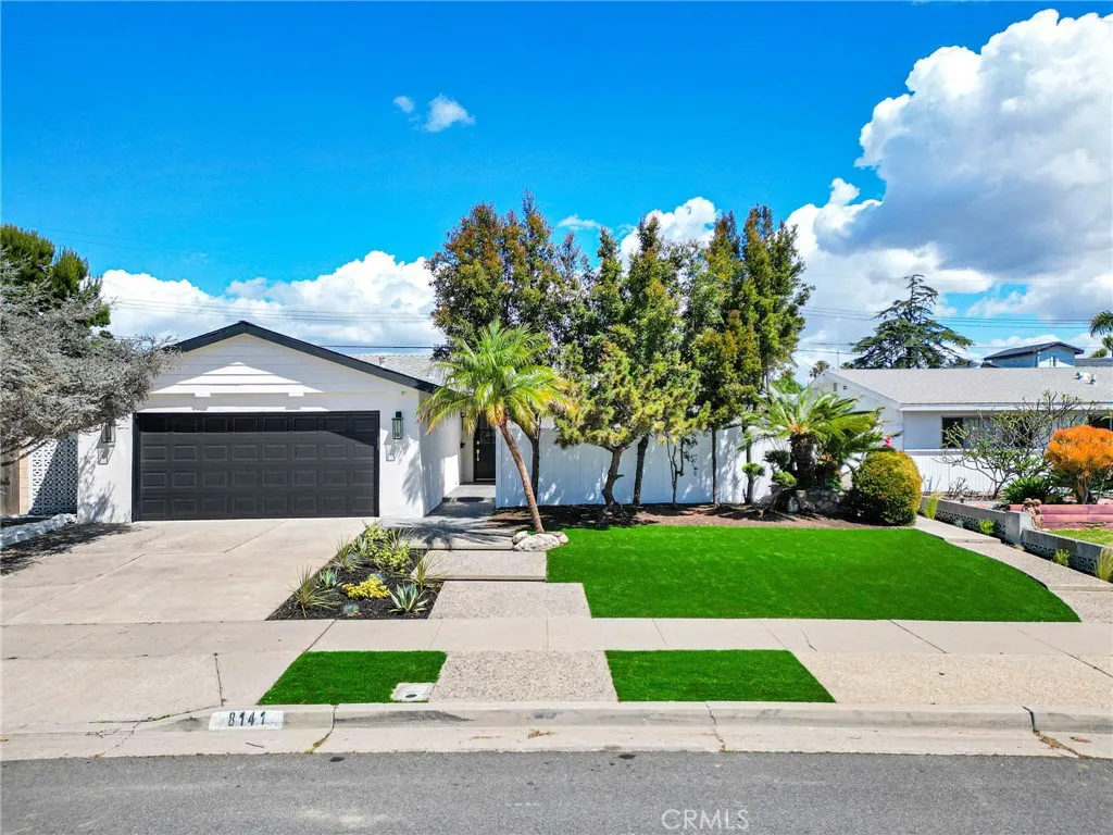 Additional image 2 of 8141 Valencia Dr, Huntington Beach, CA 92647
