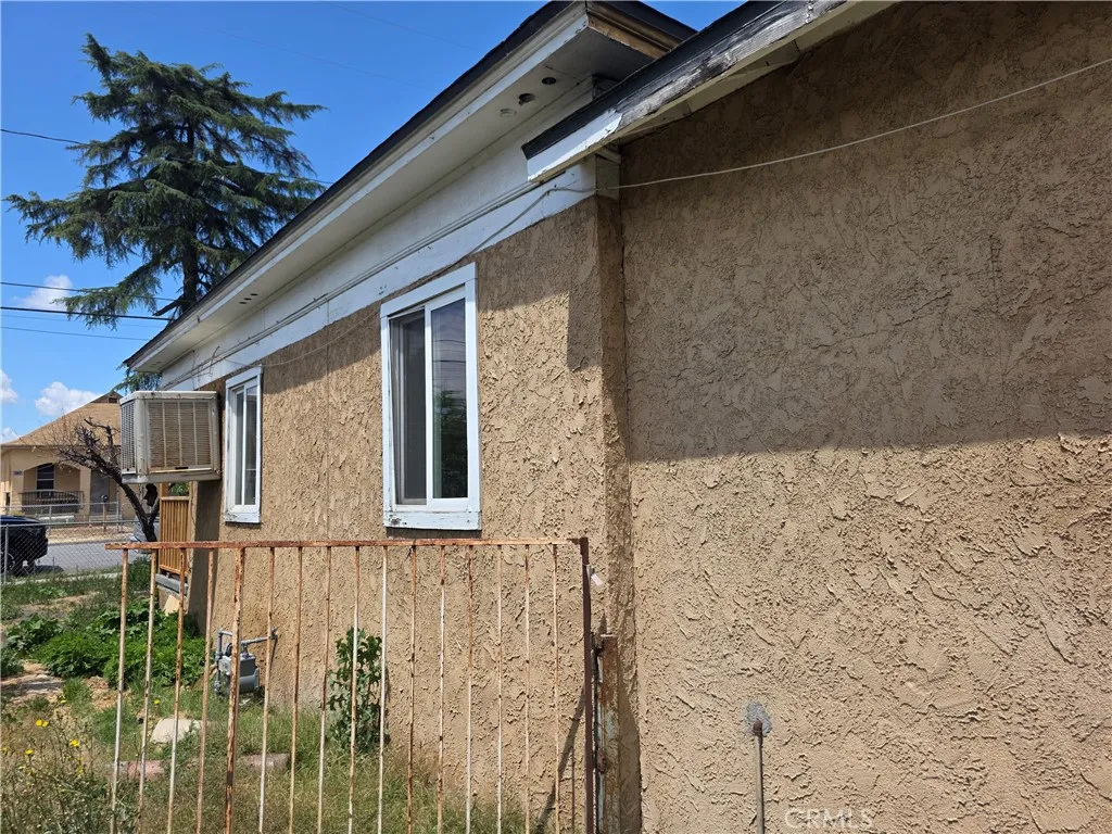 Additional image 7 of 739 Perris St, San Bernardino, CA 92411