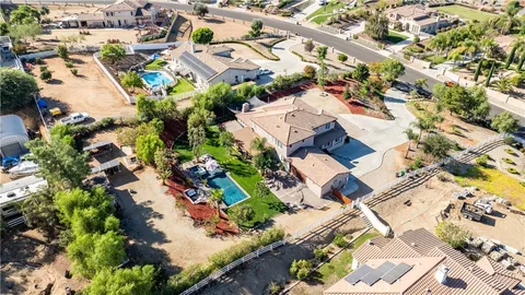 18296 Hollowtree Lane, Riverside, CA 92504 - MLS#: IV24215795