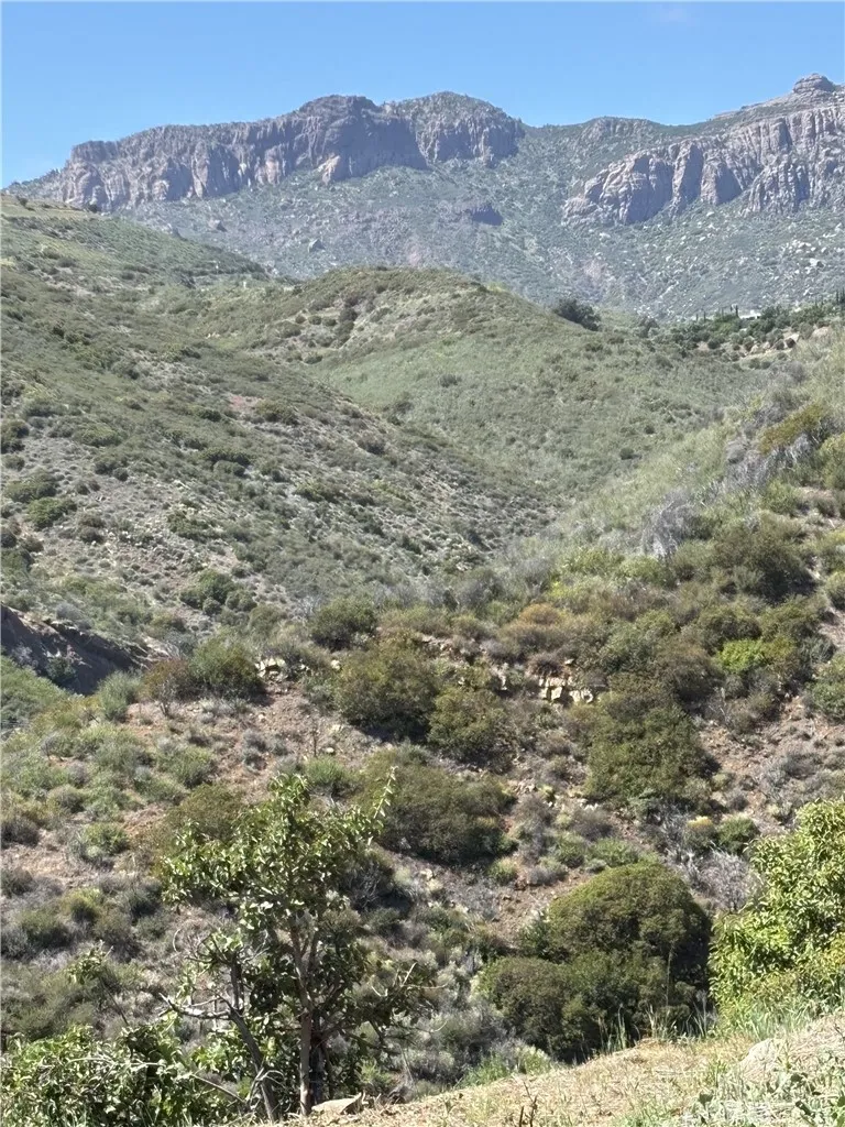 Additional image 13 of 12110 Yellow Hill Rd, Malibu, CA 90265