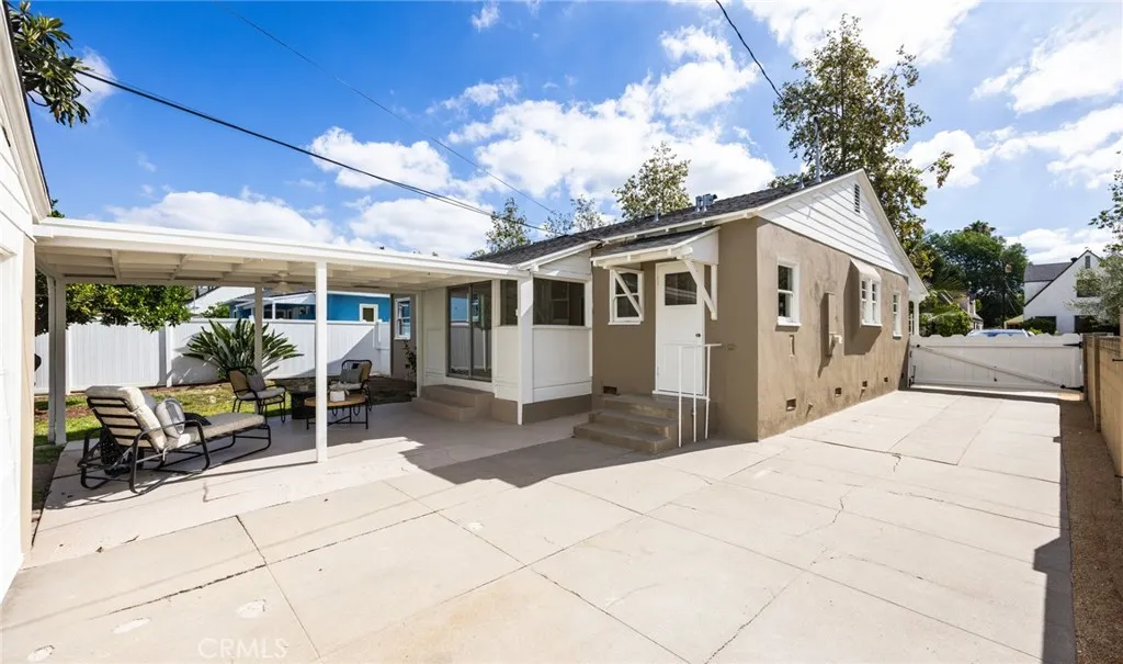 Additional image 90 of 2324 N Riverside Dr, Santa Ana, CA 92706
