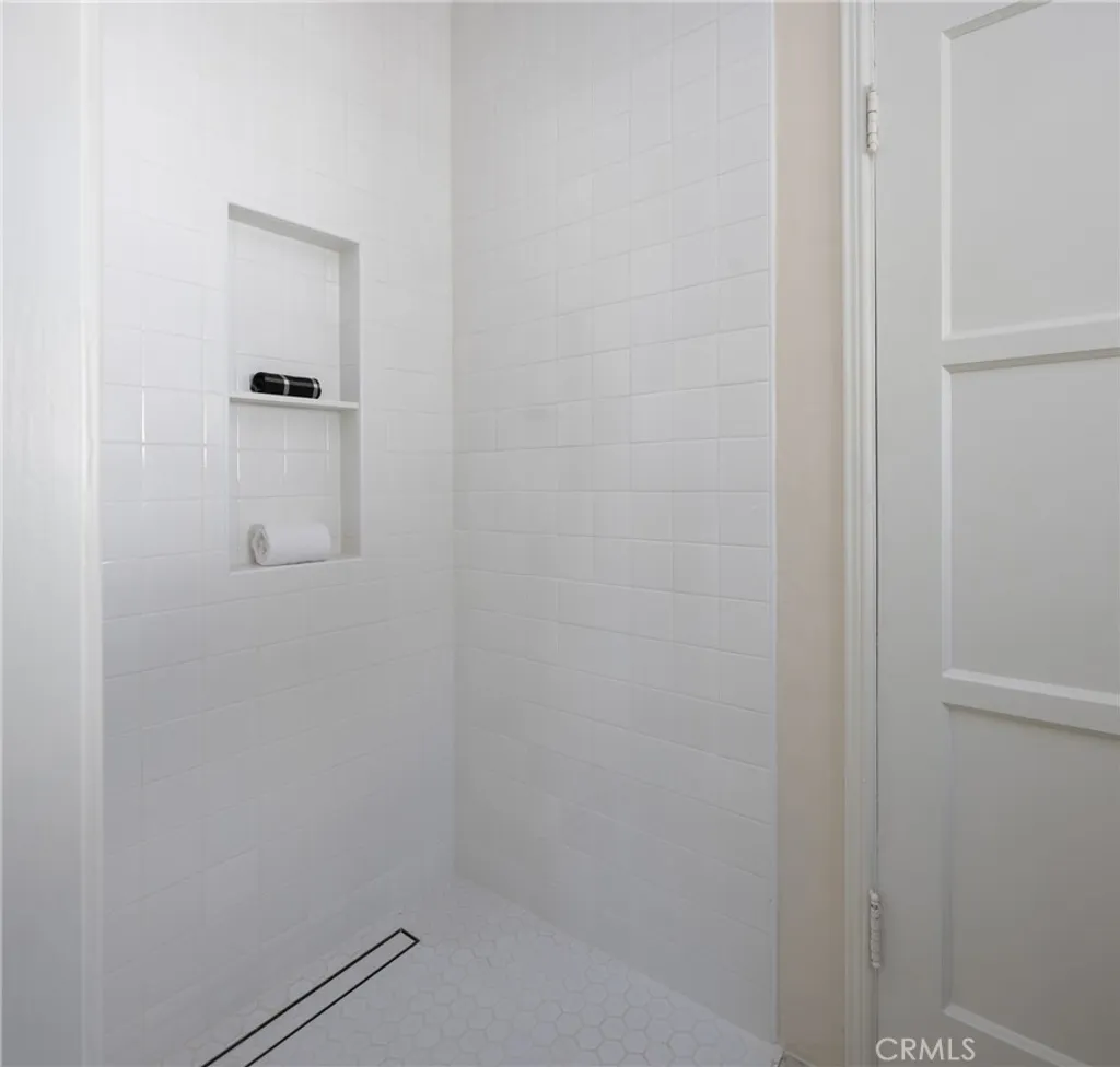 Additional image 27 of 2324 N Riverside Dr, Santa Ana, CA 92706