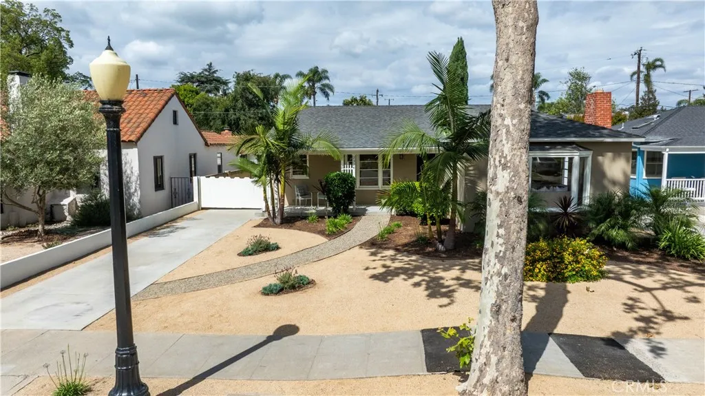 Additional image 102 of 2324 N Riverside Dr, Santa Ana, CA 92706