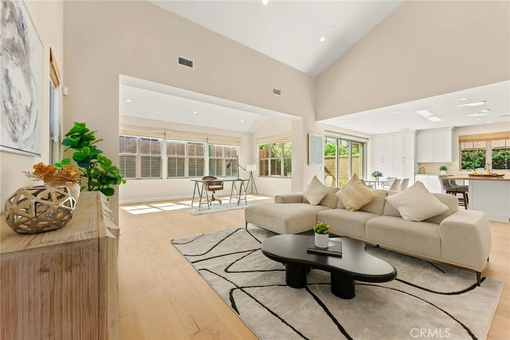 126 Abalone, Irvine, CA 92620 photo 3