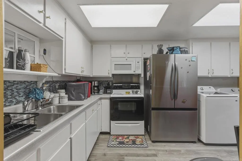 Additional image 31 of 11911 Royal Road Unit D, El Cajon, CA 92021