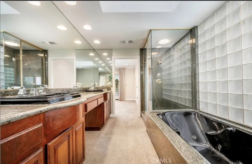 Additional image 15 of 249 Bay Shore Ave, Long Beach, CA 90803