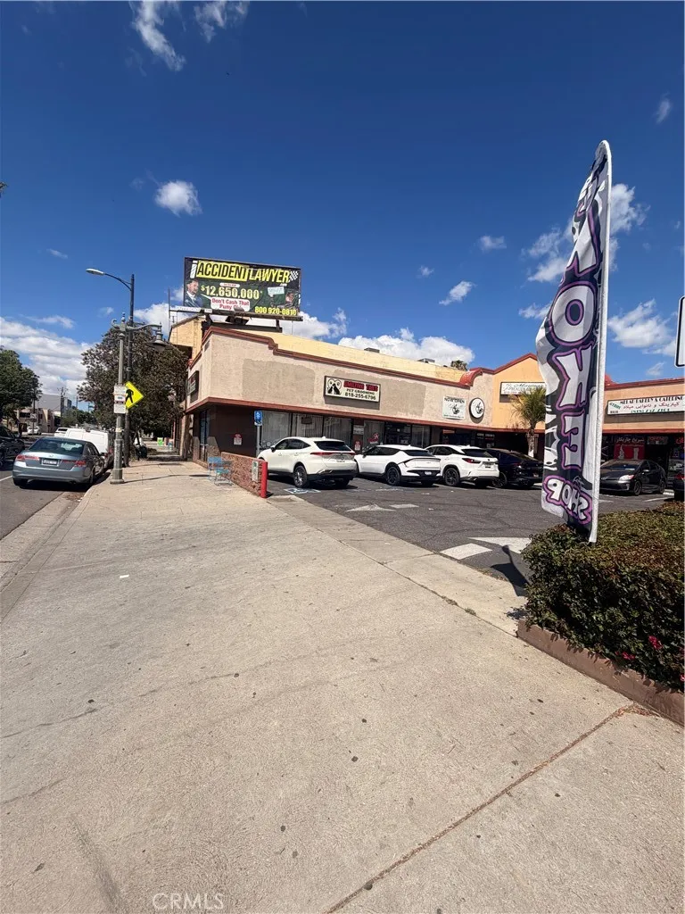 Additional image 16 of 18601 Sherman way #H, Reseda, CA 91335