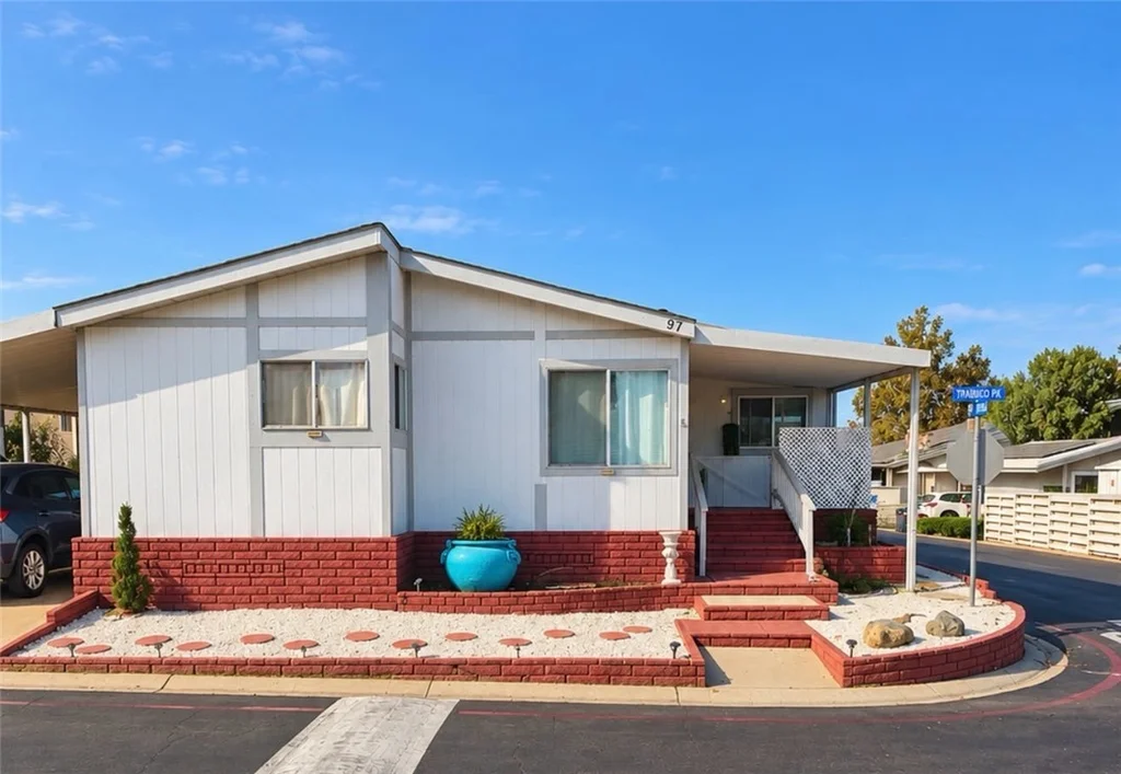 1550 Rimpau Avenue Unit 97, Corona, CA 92881
