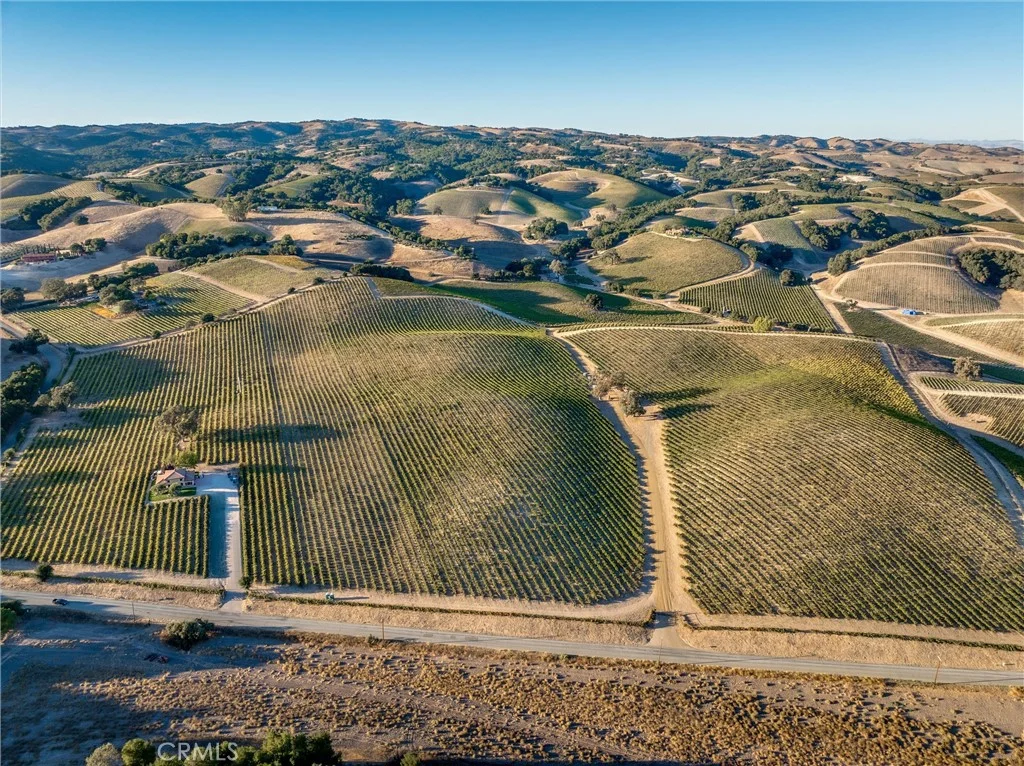 3130 Oakdale Rd., Paso Robles, CA 93446