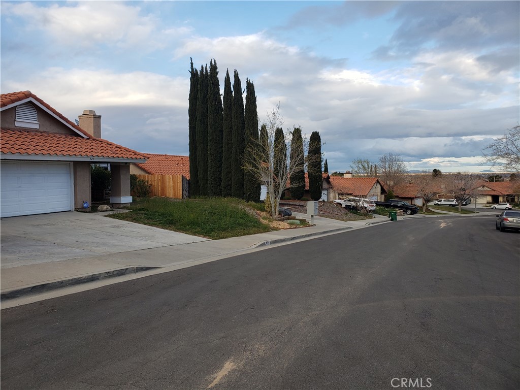 545 Rainbow Terrace, Palmdale, CA 93551 - MLS#: DW23045811