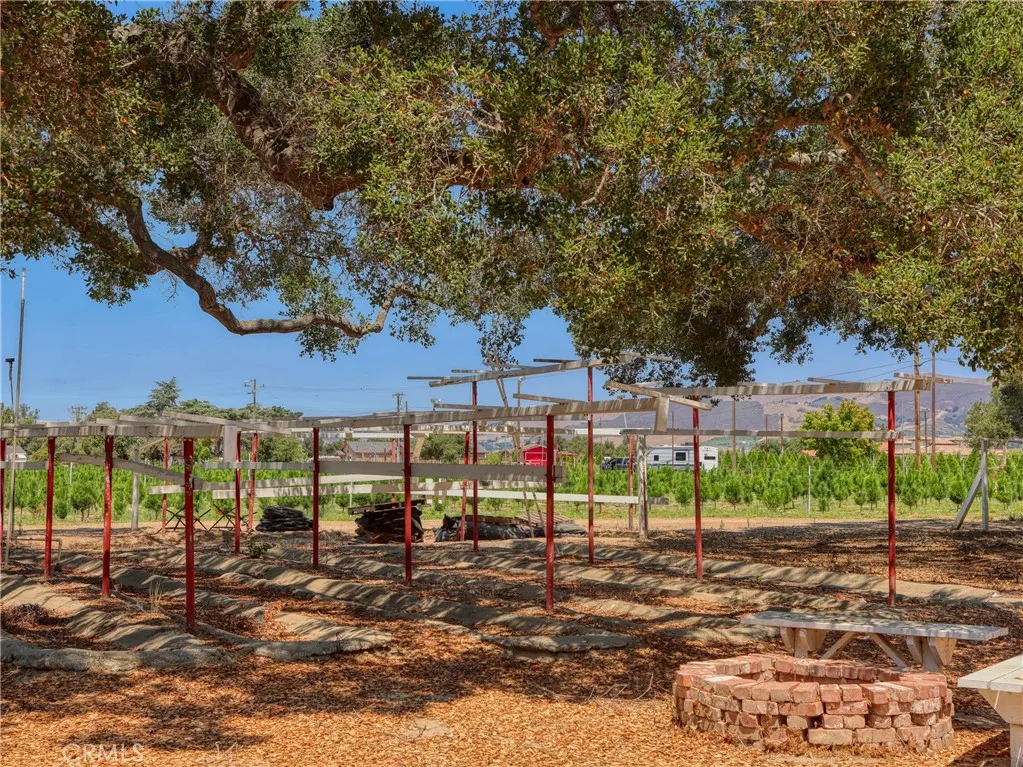 Additional image 19 of 584 S Oakglen, Nipomo, CA 93444