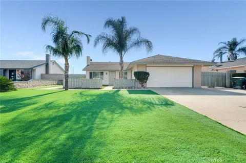 6013 Rosario Street, Chino, CA MLS: CV25019241