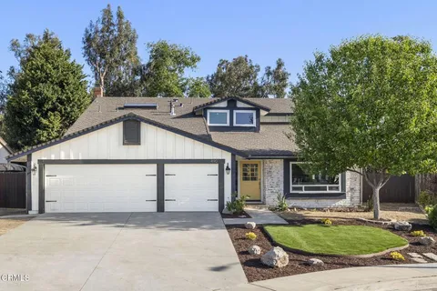 490 Deerhurst Avenue, Camarillo, CA MLS: V1-29974