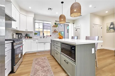 1509 W 207th Street, Torrance, CA MLS: AR25088014