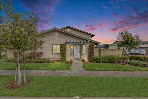 16585 Pescado Lane Unit 89A, Huntington Beach, CA MLS: CV25055355