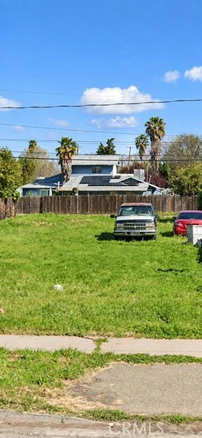 415 Broadway, Planada, CA 95365 photo 2
