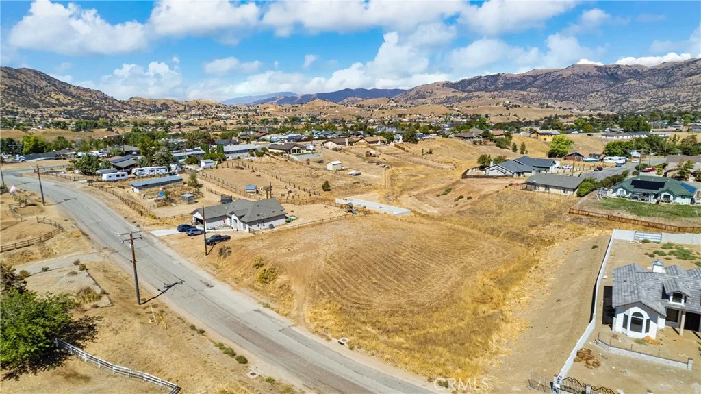 20131 La Jara Drive, Tehachapi, CA 93561