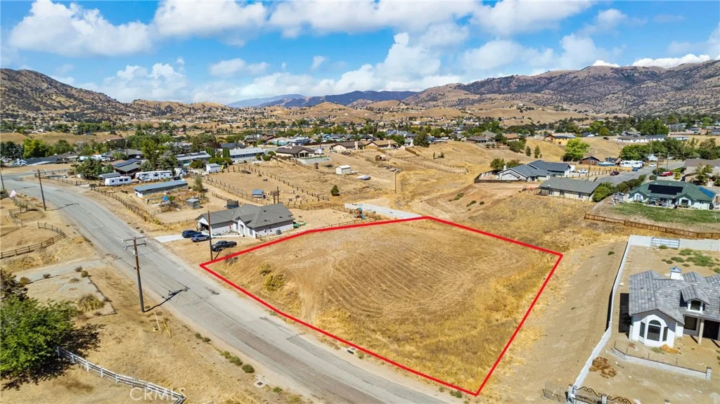 20131 La Jara Drive, Tehachapi, CA 93561 photo 2