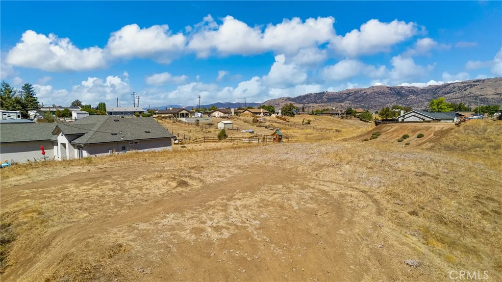 20131 La Jara Drive, Tehachapi, CA 93561 photo 4