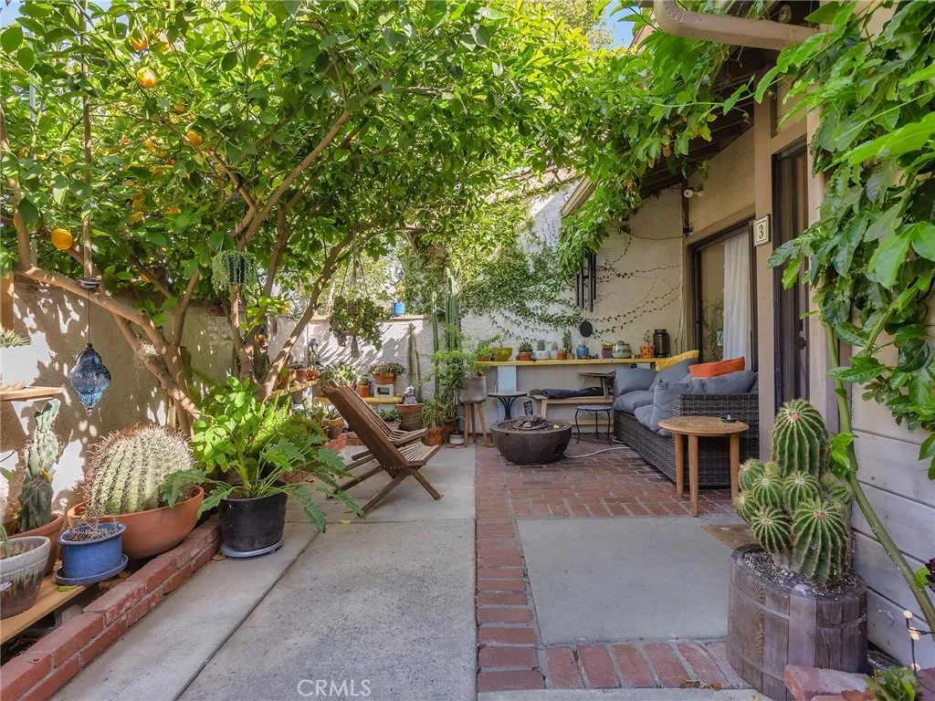 Additional image 32 of 8348 Penfield Avenue Unit 3, Winnetka, CA 91306