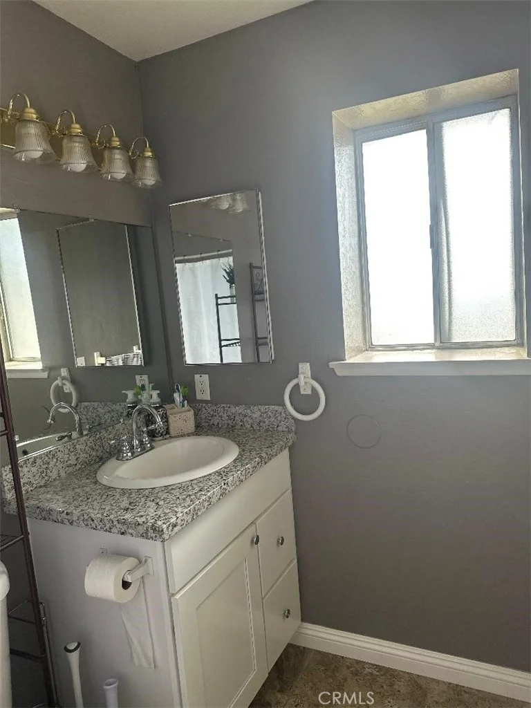 12850 Desert Creek Cir, Victorville, CA 92395