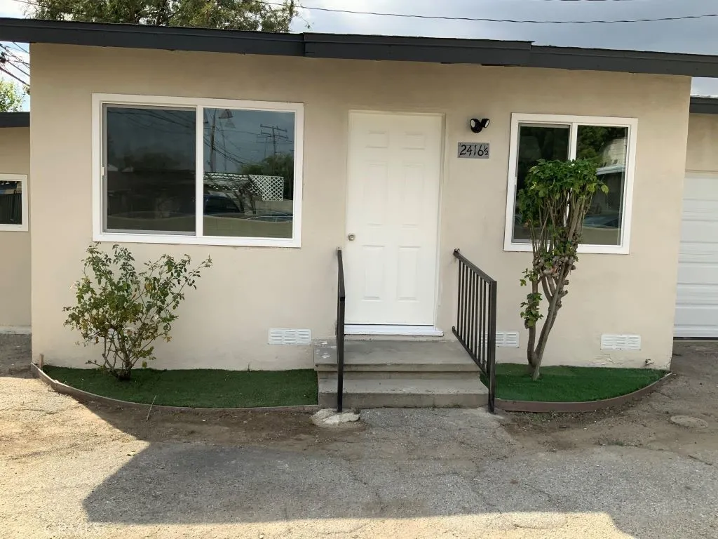 2416 Huntington Dr Unit B
