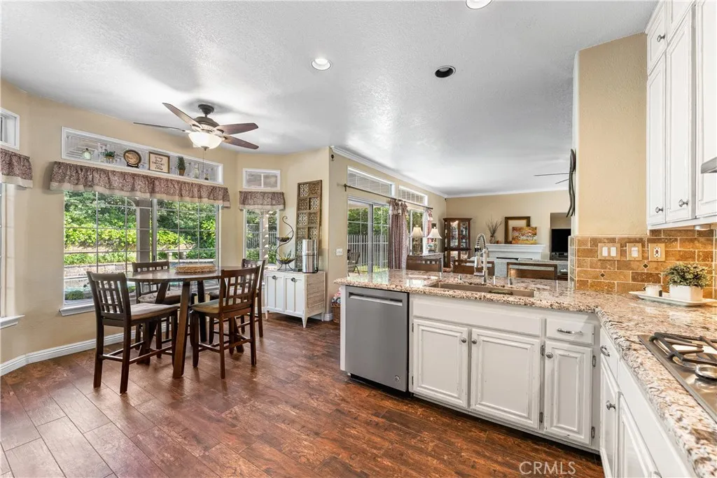 Additional image 105 of 42204 Round Hill Dr, Lancaster, CA 93536