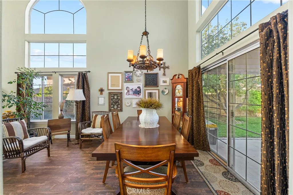 Additional image 87 of 42204 Round Hill Dr, Lancaster, CA 93536