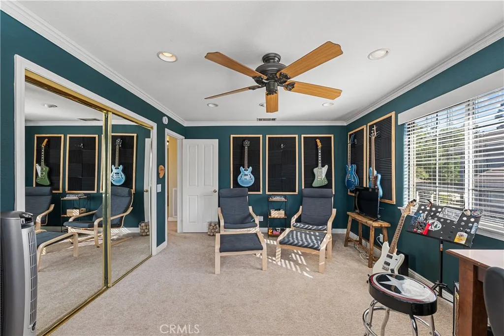 Additional image 114 of 42204 Round Hill Dr, Lancaster, CA 93536
