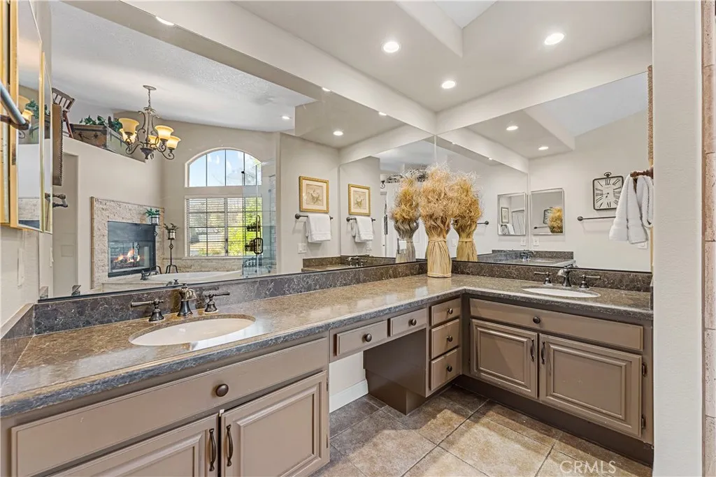 Additional image 125 of 42204 Round Hill Dr, Lancaster, CA 93536