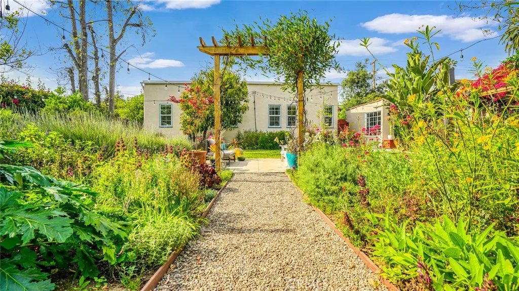 Additional image 141 of 270 Clinton St, Pasadena, CA 91103