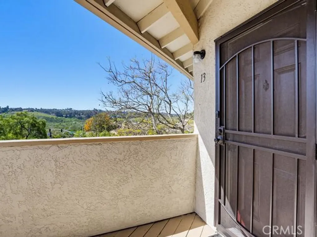 Additional image 4 of 3455 Paseo De Alicia Unit 13, Oceanside, CA 92056