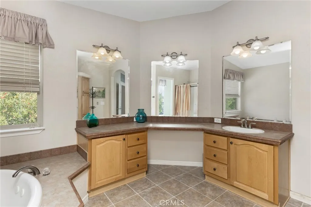 Additional image 91 of 47112 Woodcliff Drive, Banning, CA 92220