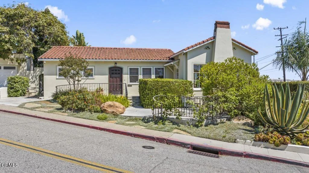 1497 E Main Street, Ventura, CA 93001