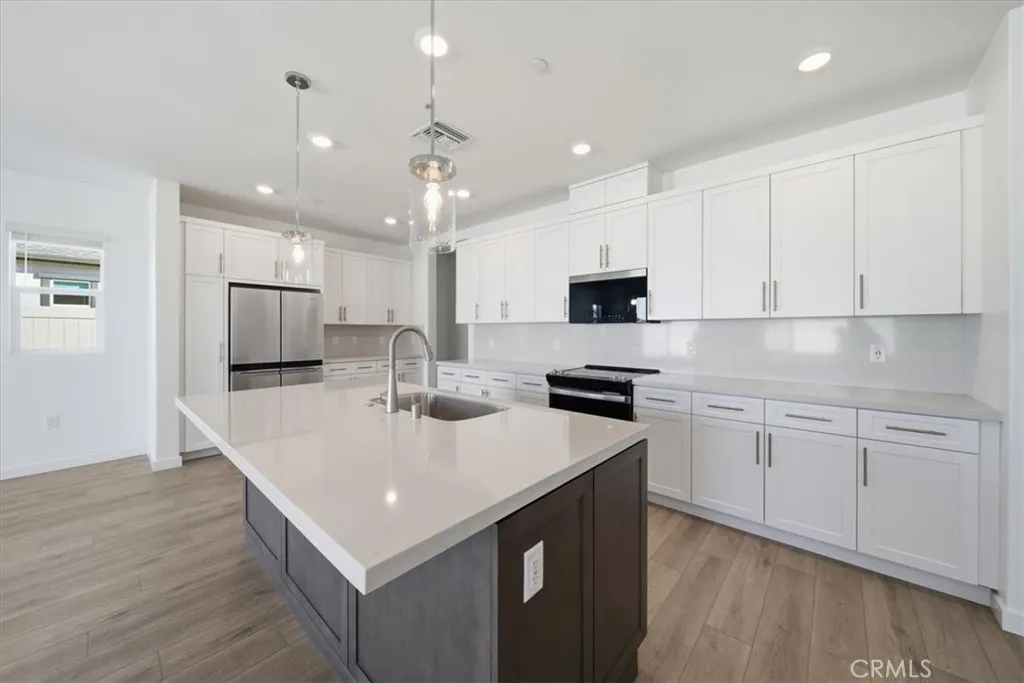 Additional image 9 of 44273 Homestead Street, Lancaster, CA 93535