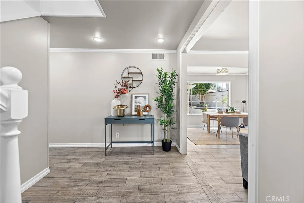 10946 El Chino Ave, Fountain Valley, CA 92708