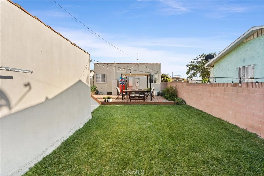 Additional image 58 of 527 W 106th Street, Los Angeles, CA 90044