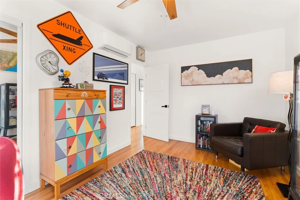 Additional image 20 of 527 W 106th Street, Los Angeles, CA 90044