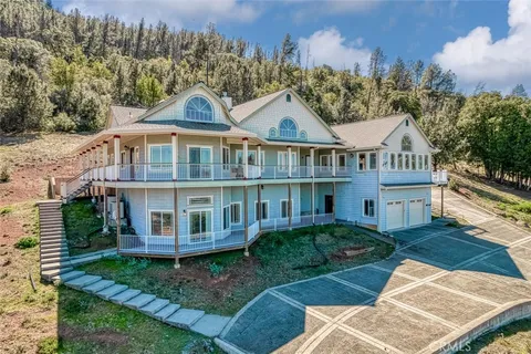7866 Evergreen Drive, Kelseyville, CA MLS: LC25067032