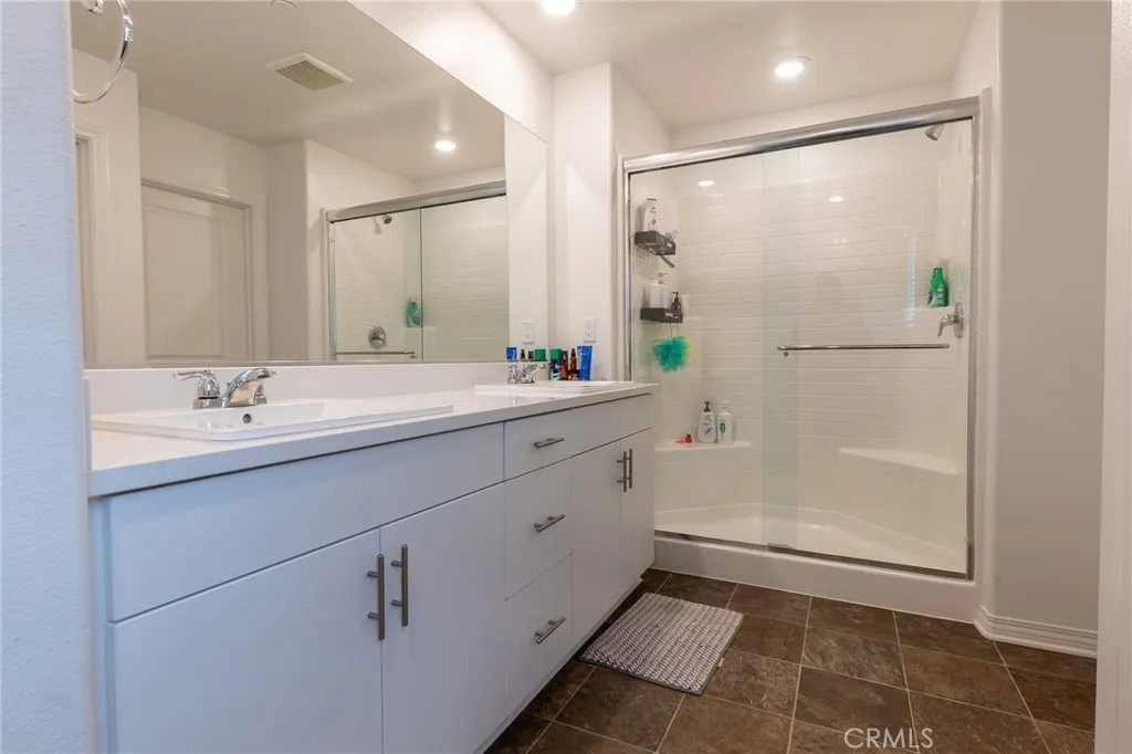 Additional image 15 of 2464 Gunner Ridge Way, Rialto, CA 92377