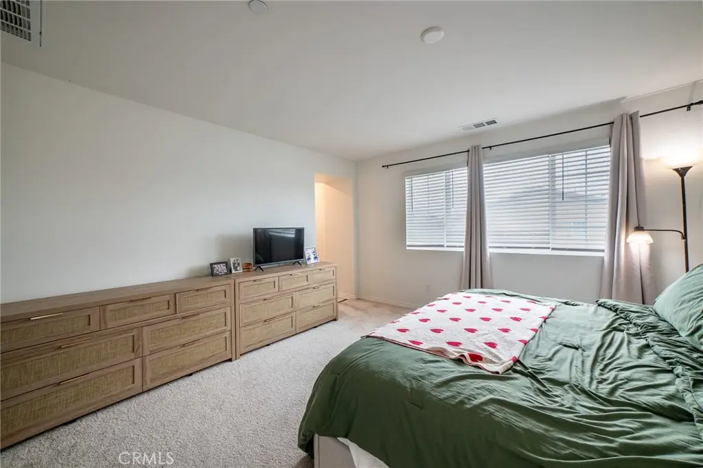 Additional image 14 of 2464 Gunner Ridge Way, Rialto, CA 92377