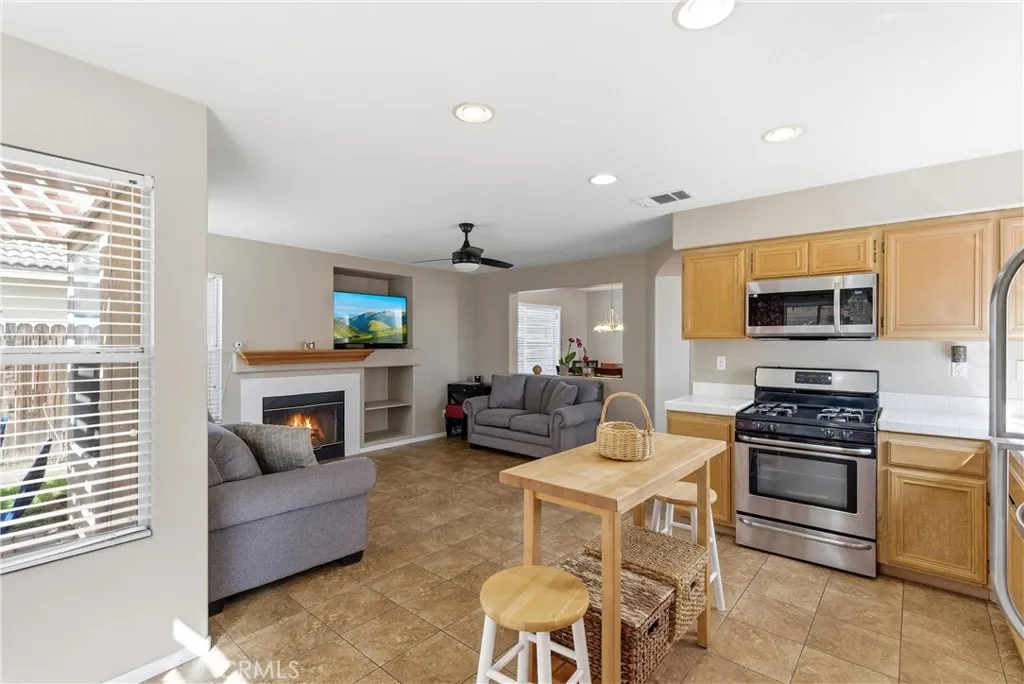 Additional image 15 of 922 Naples Drive, Corona, CA 92882