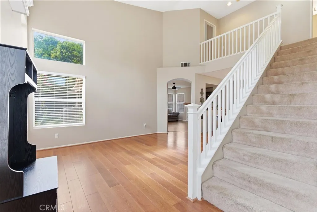 Additional image 3 of 922 Naples Drive, Corona, CA 92882