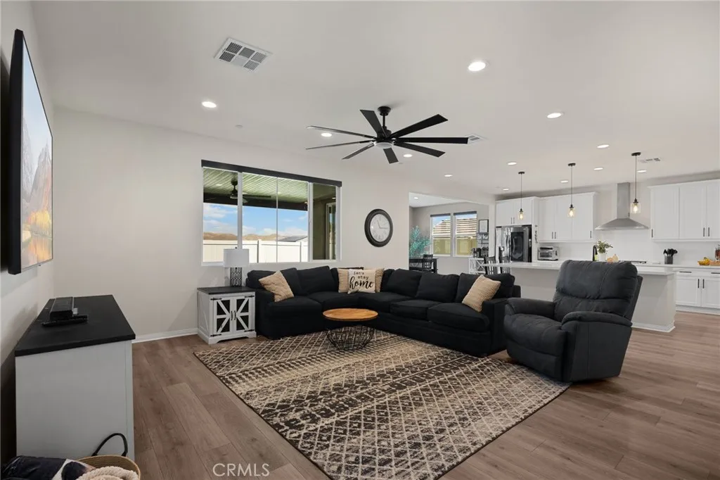 Additional image 12 of 16647 Evelyn Place, Lake Elsinore, CA 92530