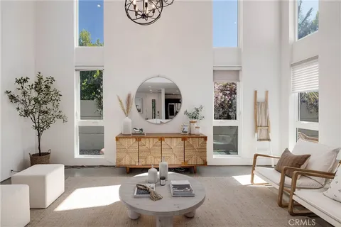 4342 Coolidge Avenue, Los Angeles, CA 90066 - MLS#: SB25033521