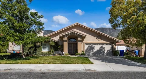 1016 W Suncrest Circle, San Bernardino, CA 92407 - MLS#: CV25064323