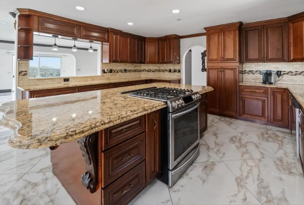 Additional image 21 of 1710 Lotus Lane, El Cajon, CA 92021
